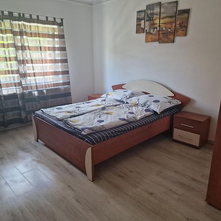 Rajmund Vendeghaz Villa Balatonkeresztúr Oda fotoğraf