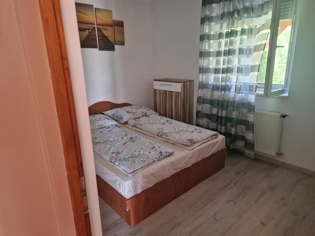Rajmund Vendeghaz Villa Balatonkeresztúr Dış mekan fotoğraf